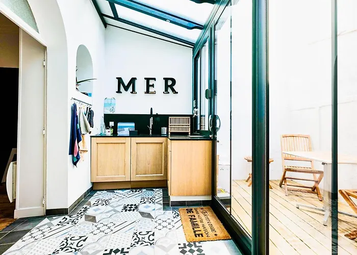 بيت للعطل Maison De Charme 4 Chambres, 50m De La Mer, Centre Des Sables D'olonne - Fr-1-197-508 لي سابلِ دولونْ