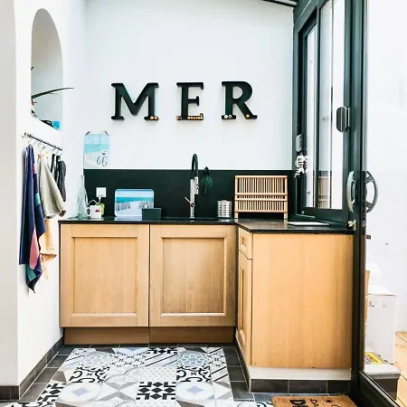 Holiday home Maison De Charme 4 Chambres, 50m De La Mer, Centre Des Sables D'olonne - Fr-1-197-508 Les Sables-d'Olonne