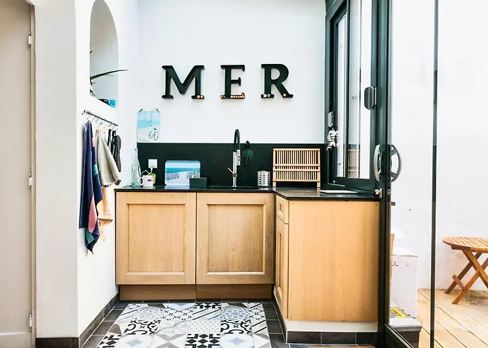 Prázdninový dům Maison De Charme 4 Chambres, 50m De La Mer, Centre Des Sables D'olonne - Fr-1-197-508 Les Sables-dʼOlonne