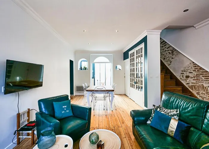 Prázdninový dům Maison De Charme 4 Chambres, 50m De La Mer, Centre Des Sables D'olonne - Fr-1-197-508 *