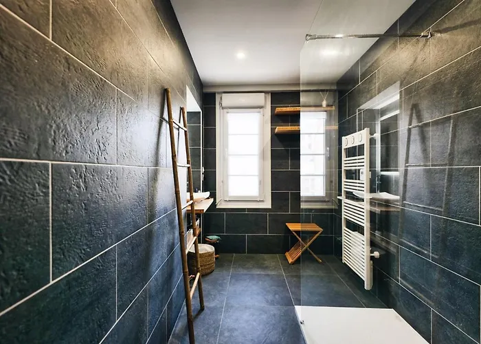 Maison De Charme 4 Chambres, 50m De La Mer, Centre Des Sables D'olonne - Fr-1-197-508 度假居 *