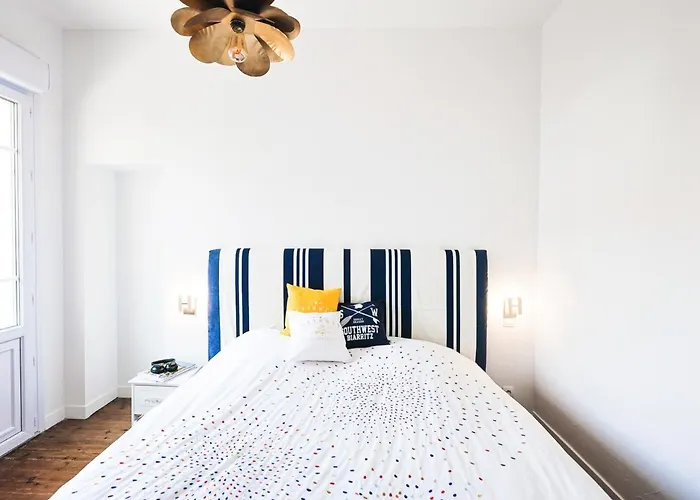 Maison De Charme 4 Chambres, 50m De La Mer, Centre Des Sables D'olonne - Fr-1-197-508 莱萨布勒-多洛讷