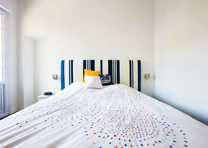 Maison De Charme 4 Chambres, 50m De La Mer, Centre Des Sables D'olonne - Fr-1-197-508 度假居 莱萨布勒-多洛讷